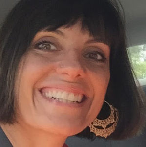 Meet your Posher, Vanessa